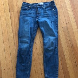 Everlane size 27 R blue jeans. Like new.